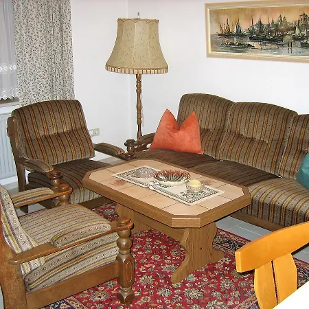 Am Hohen Bogen.2 Apartment *
